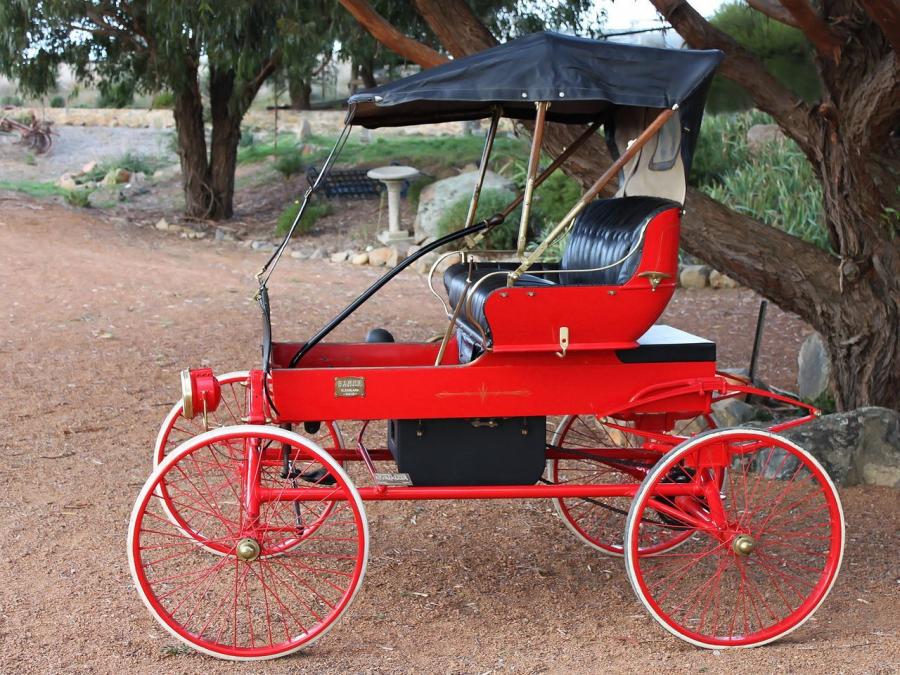  Baker Electric Runabout 1902 года  (фото 2 из 3)